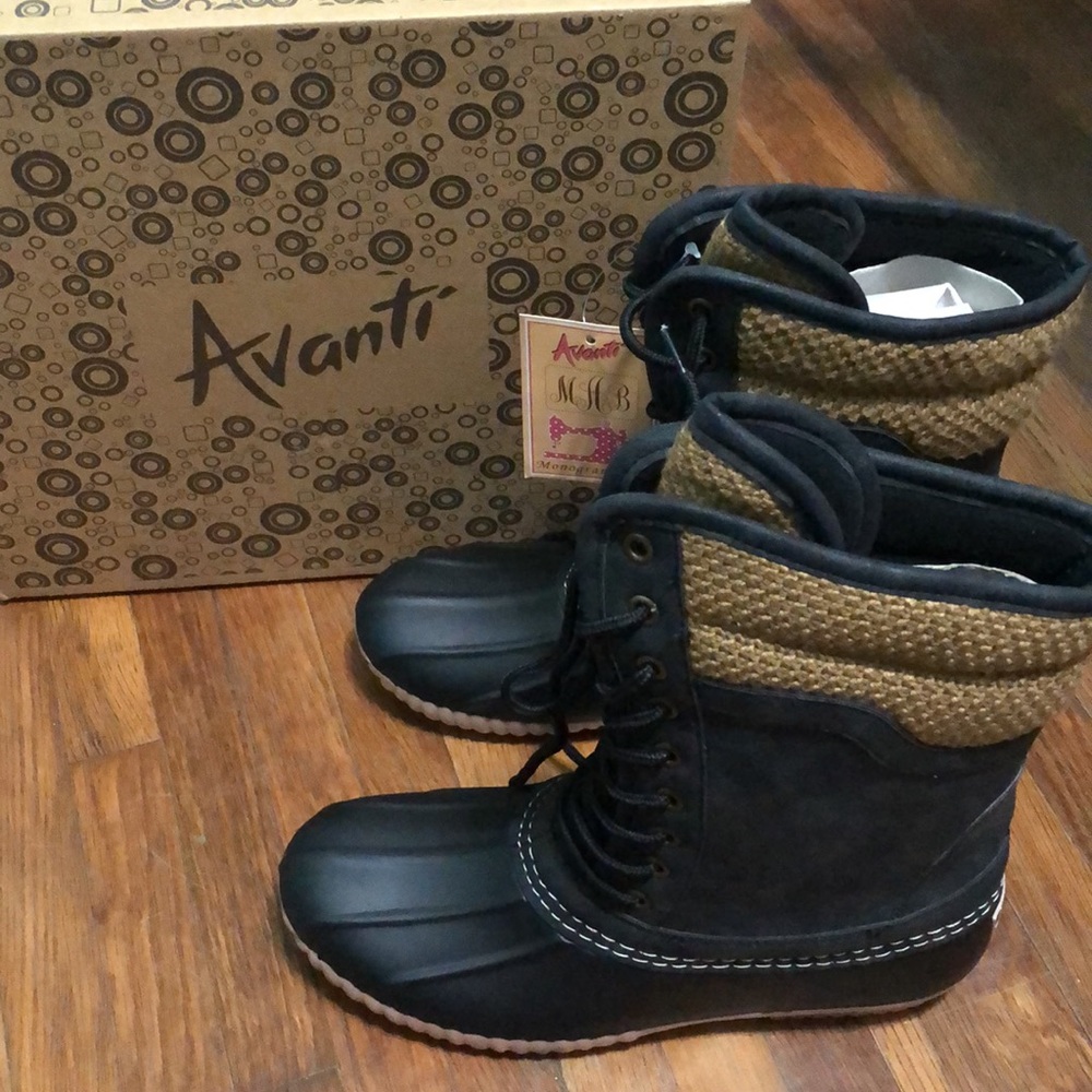 Avanti duck boots